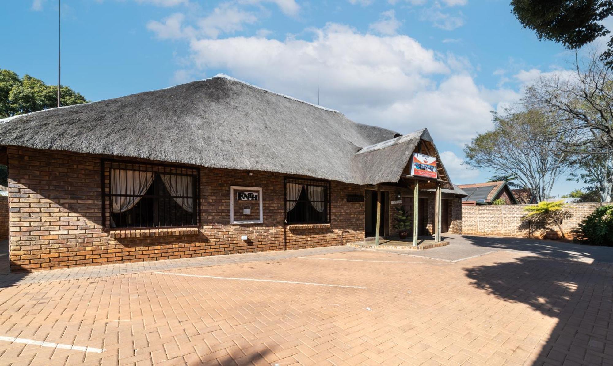 Thatch Haven Guesthouse Centurion Exterior foto