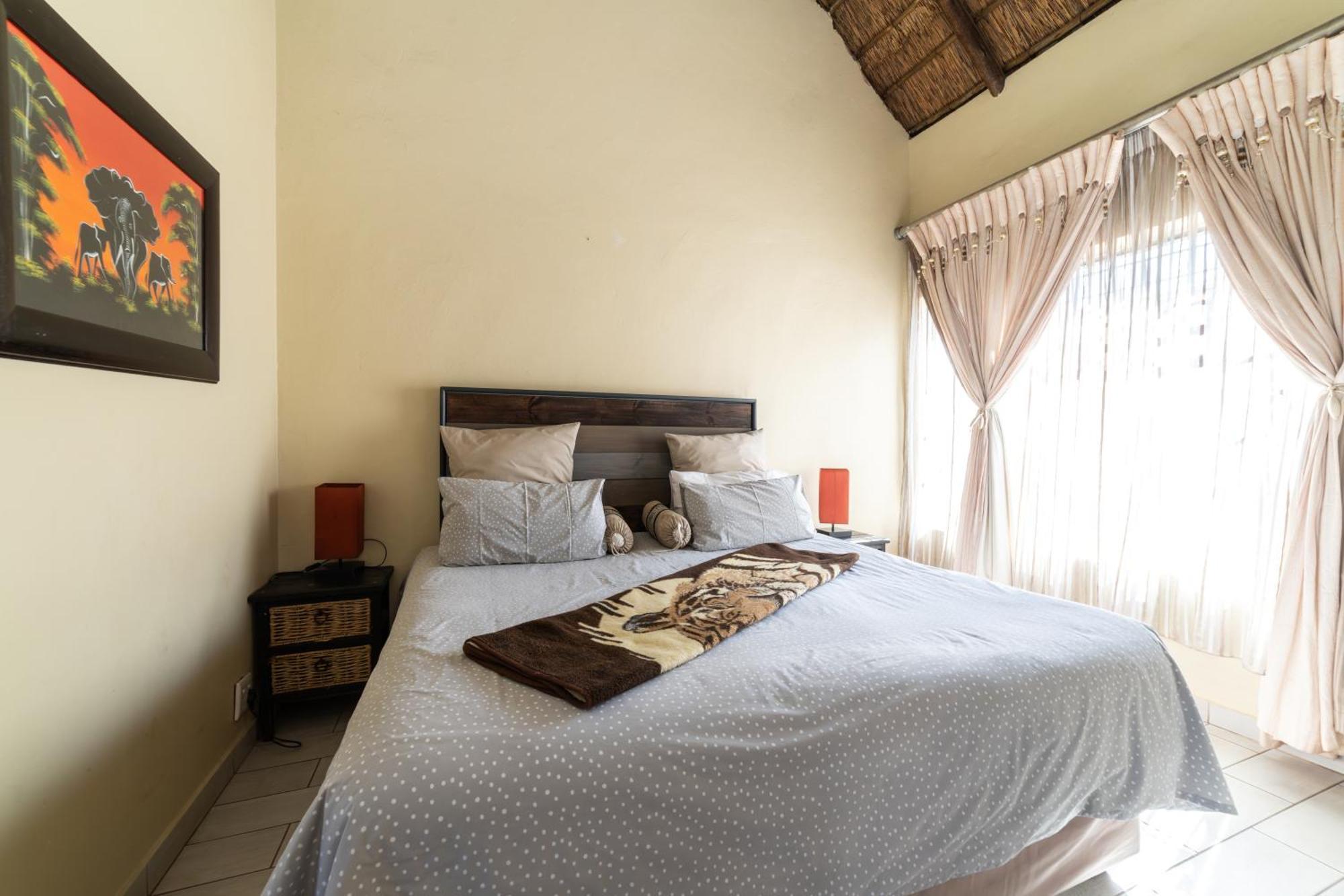 Thatch Haven Guesthouse Centurion Exterior foto