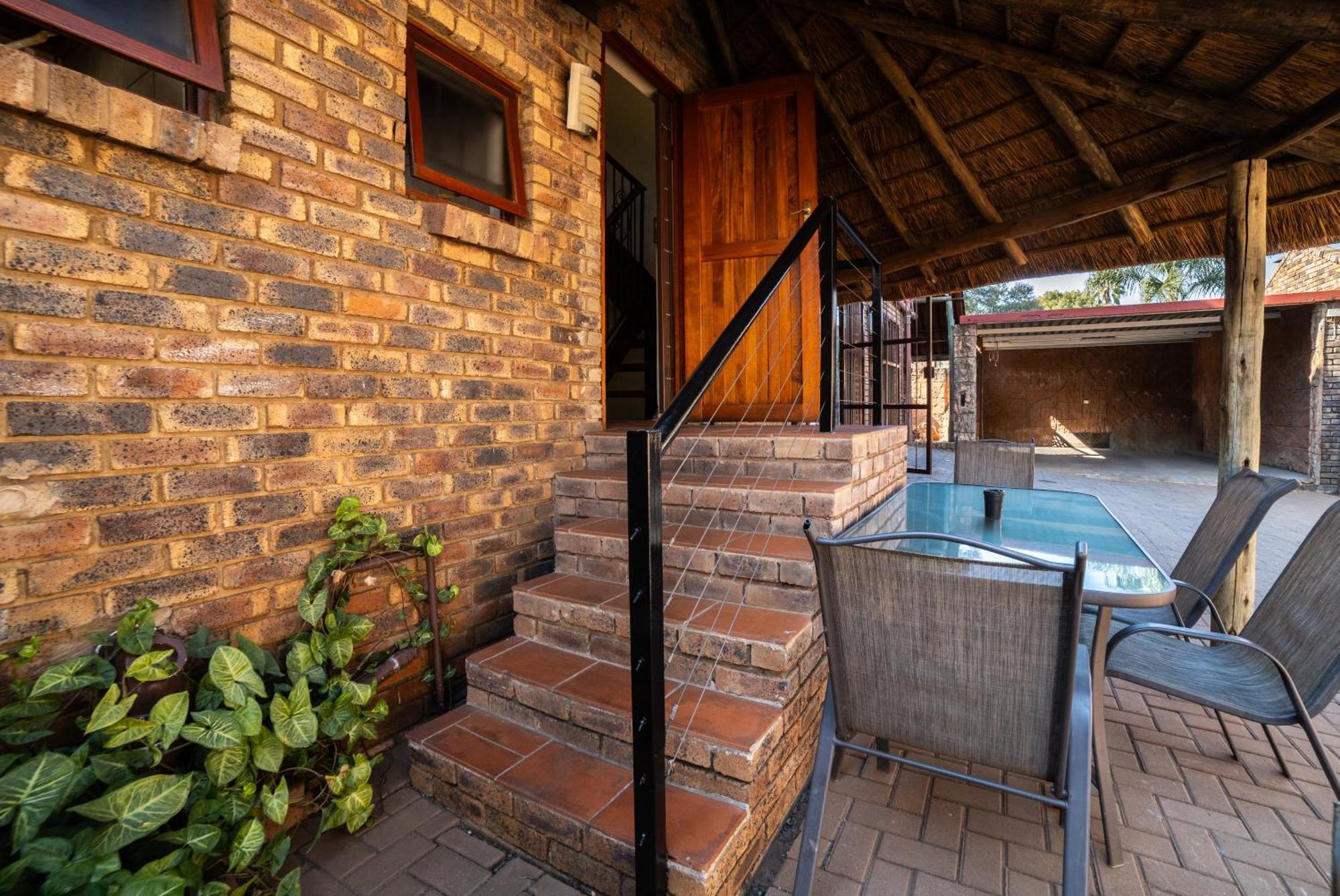 Thatch Haven Guesthouse Centurion Exterior foto