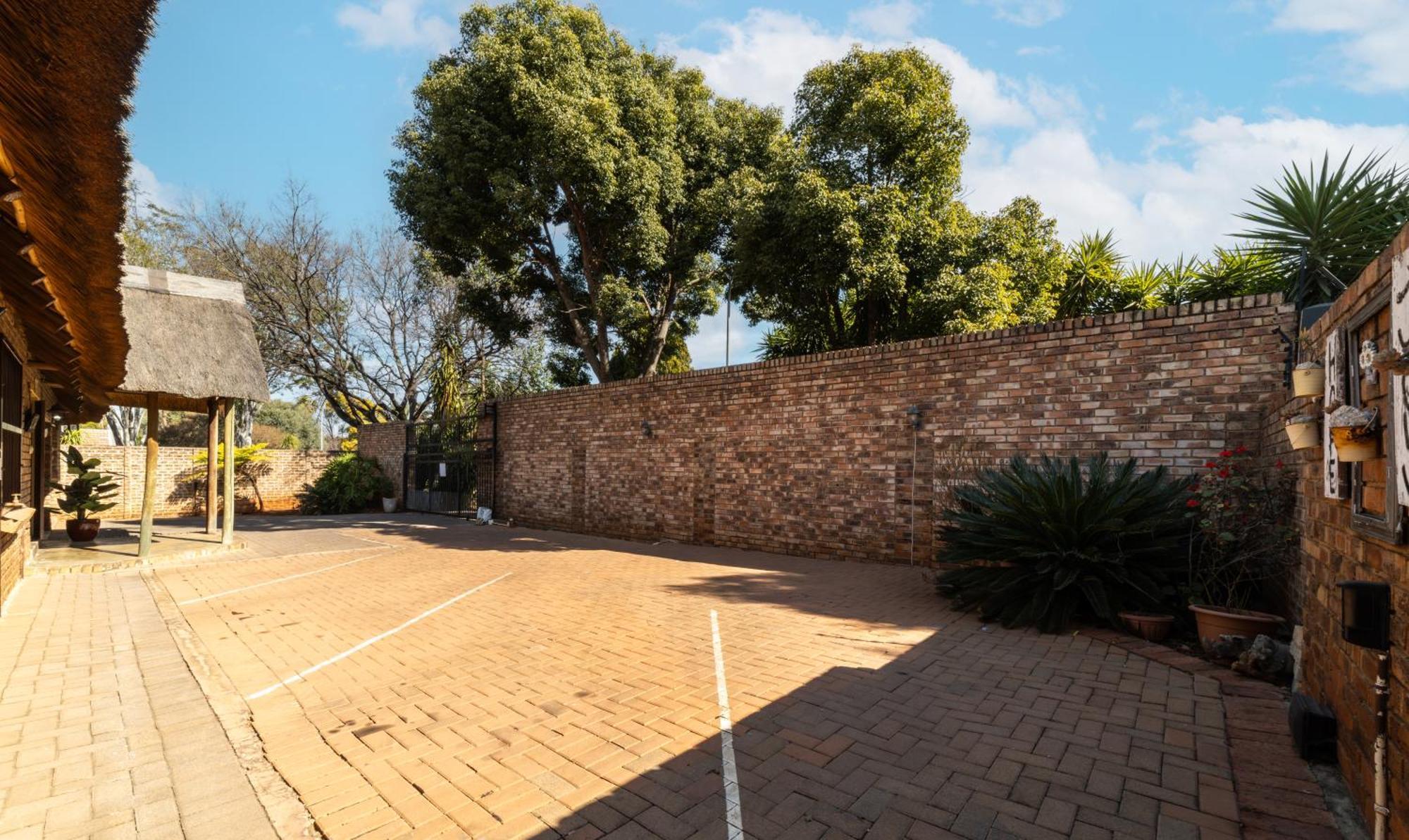 Thatch Haven Guesthouse Centurion Exterior foto
